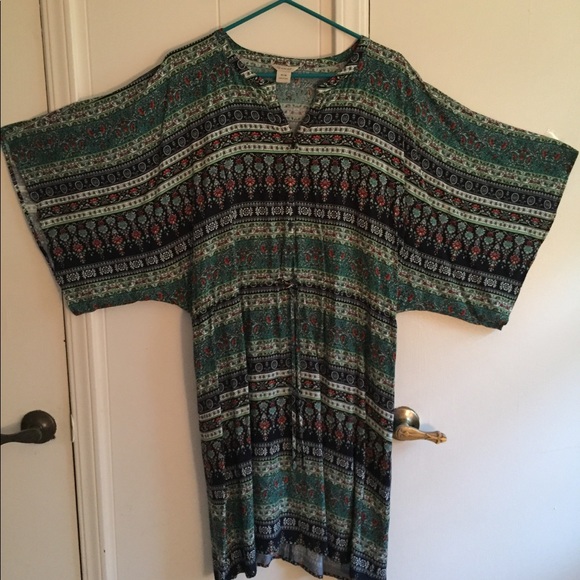 Ariat Dresses & Skirts - Flowing Dress